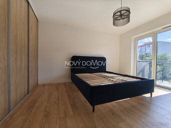 ZARIADENÝ a ihneď voľný - 2 i byt s balkónom - 8