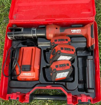 Hilti aku lisovacie klieste - 8