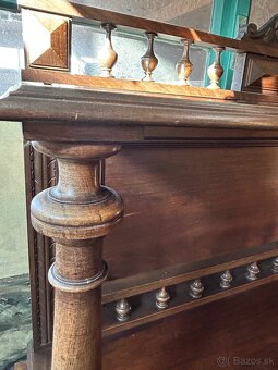 Starožitný príborník, etažér - 8