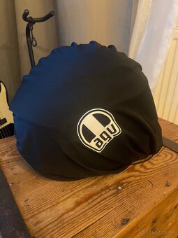 Prilba integrál AGV - 8
