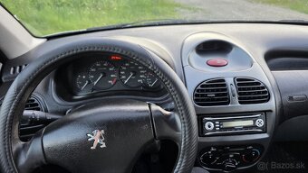 Predám Peugeot 206 1,4 benzín - 8