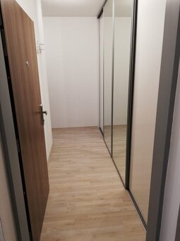 Prenájom 2 iz.novos.Cementárenská zariadený garáž Stupava - 8