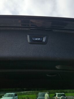BMW Rad 3 Touring 320d xDrive M Sport A/T - 8