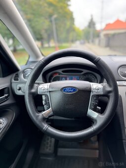 FORD SMAX 2.0 TDCI / AUTOMAT / PLNÁ VÝBAVA / PRVÝ MAJITEĽ - 8