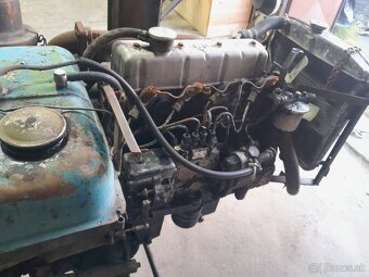 Predám traktor Tatra 805 /kačena/ m25 - 8