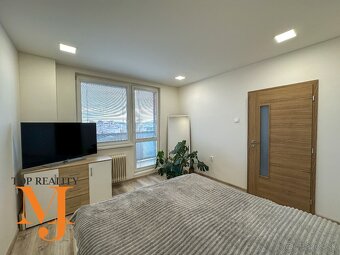 3-izbový byt (80 m²) s dvoma balkónmi, komplet zariadený - 8