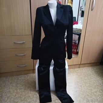 Čierne dámske sako Hugo Boss - 8