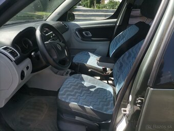 Škoda Roomster - 8