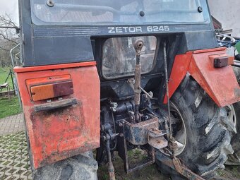 Zetor kabina, Zetor ramená , Zetor prevodovka - 8