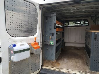 POJAZDNA DIELNA s vestavbou Peugeot Boxer 4x4 - 8