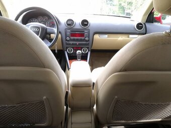 Audi A3 Sportback benzín 1,6 - 8