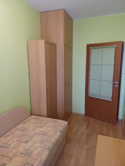 Slnečný 2 izbový byt - prerobený na 3 izbový - Žilina,Hájik. - 8