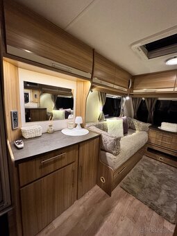 Anglický karavan Lunar Quasar 462 r.v. 2015 Muver + ATC - 8