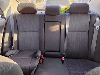 Toyota Corolla 1.6 benzin - 8