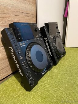 Pioneer cdj900 + Behringer Dx 2000 - 8