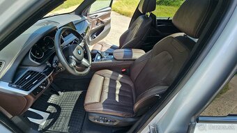 BMW X5 xDrive40d - 8