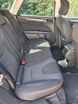 Ford Mondeo - 8