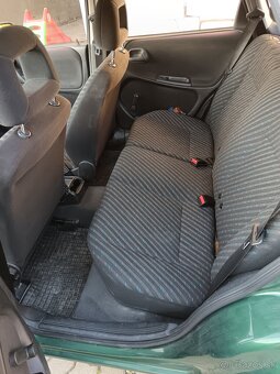 Opel Astra f - 8