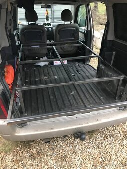 Spacia vstavba Citroen Berlingo - 8
