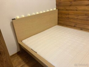 Obývačková zostava, skriňa, televízor, reproduktory, posteľ - 8