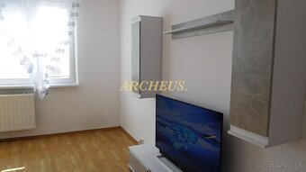 EXKLUZÍVNE / PRENÁJOM 3 IZBOVÝ BYT, Lanškrounská ul. - 8