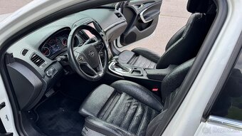 Opel Insignia ST 2.0 CDTI Country Tourer 4x4 AT6 195 ps,400 - 8