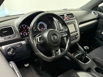 VW Scirocco R-line 1.4 tsi 160 koní 2012.r.v - 8
