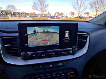 KIA Ceed SW 1.6 CRDi MHEV Gold - 8