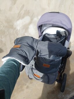 Predám: kočík, stoličku a postieľku - 8