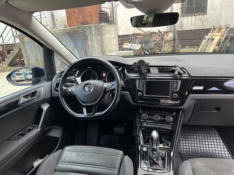 Touran,2.0tdi,110kw,2017,212000km,dsg,higline,modra metaliza - 8