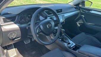 Škoda Superb 2.0 TDI 110 kW - 8