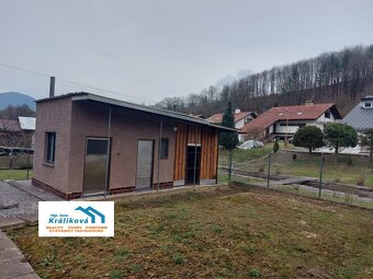 Priestranný rodinný dom v Považskej Bystrici - Jelšové - 8