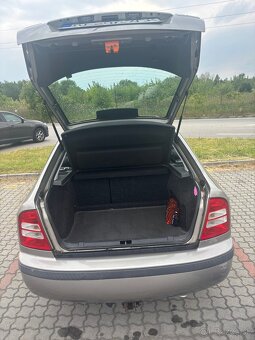 Predam Škodu Octavia 1 Grandtour - 8