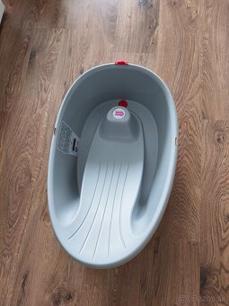 Chicco hip seat carrier plus vanička na kúpanie - 8