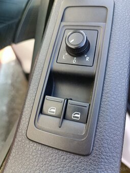 VW Transporter T6 2.0 TDI BMT EU5+ Dodávka - 8