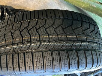 AUDI Q8 RS alu kola 23" AUDI SPORT nové, zimní, orig. - 8