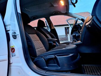 Škoda Octavia1.6 TDI CR GREENLINE R.V.2011. - 8