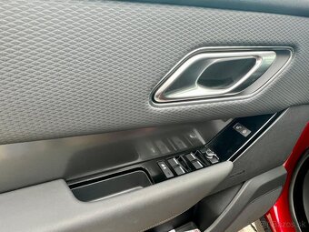 Range Rover Velar P300 - 8