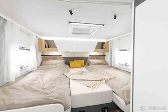 NOVÁ ALKOVNA AHORN CAMP A 690 2026 – RENAULT MASTER - 8