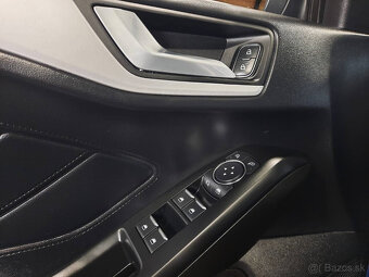 Ford Focus Kombi 2.0 TDCI AUTOMAT Titanium - 8