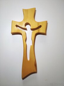 Madona, Ježíš , kříž, svícen, miska dřevořezba - 8
