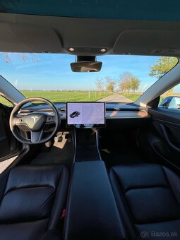Tesla 3 SR+ 3/2020 - 8