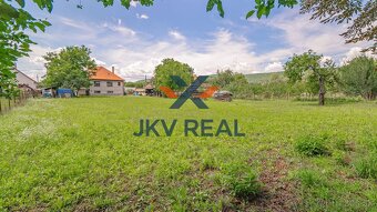 JKV REAL ponúka na predaj rodinný dom na priestrannom pozemk - 8