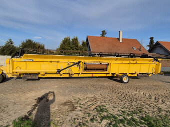 Kombajn New Holland CR 9080 - 8