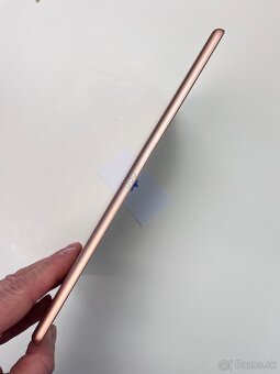 Apple iPad 7th Generácia 128GB - 8