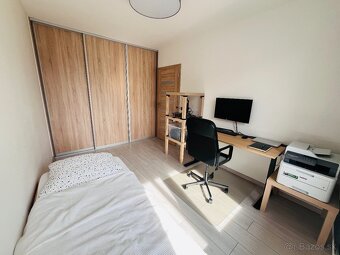 3 izbový RD s garážou a veľkou záhradou, Slovenský Grob - 8