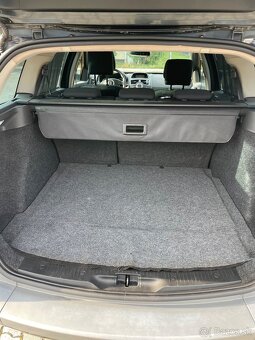 Predám kombi Renault Megané - 8