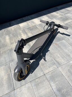 Elektrická kolobežka G30 MAX - 8