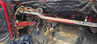 Lada Niva - rôzne náhradné diely - 8