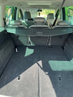 Volkswagen Sharan 2.0 103kw  7miest - 8